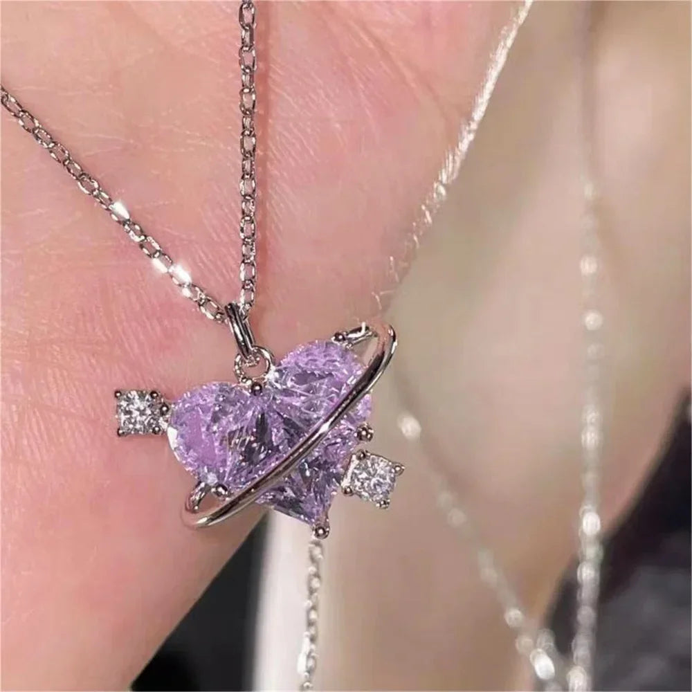 Crystal Heart Pendant Necklace – Sweet & Cool Y2K Clavicle Chain for Women